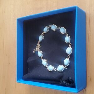 Elegant Light Blue Stone Link Bracelet - Gold Tone